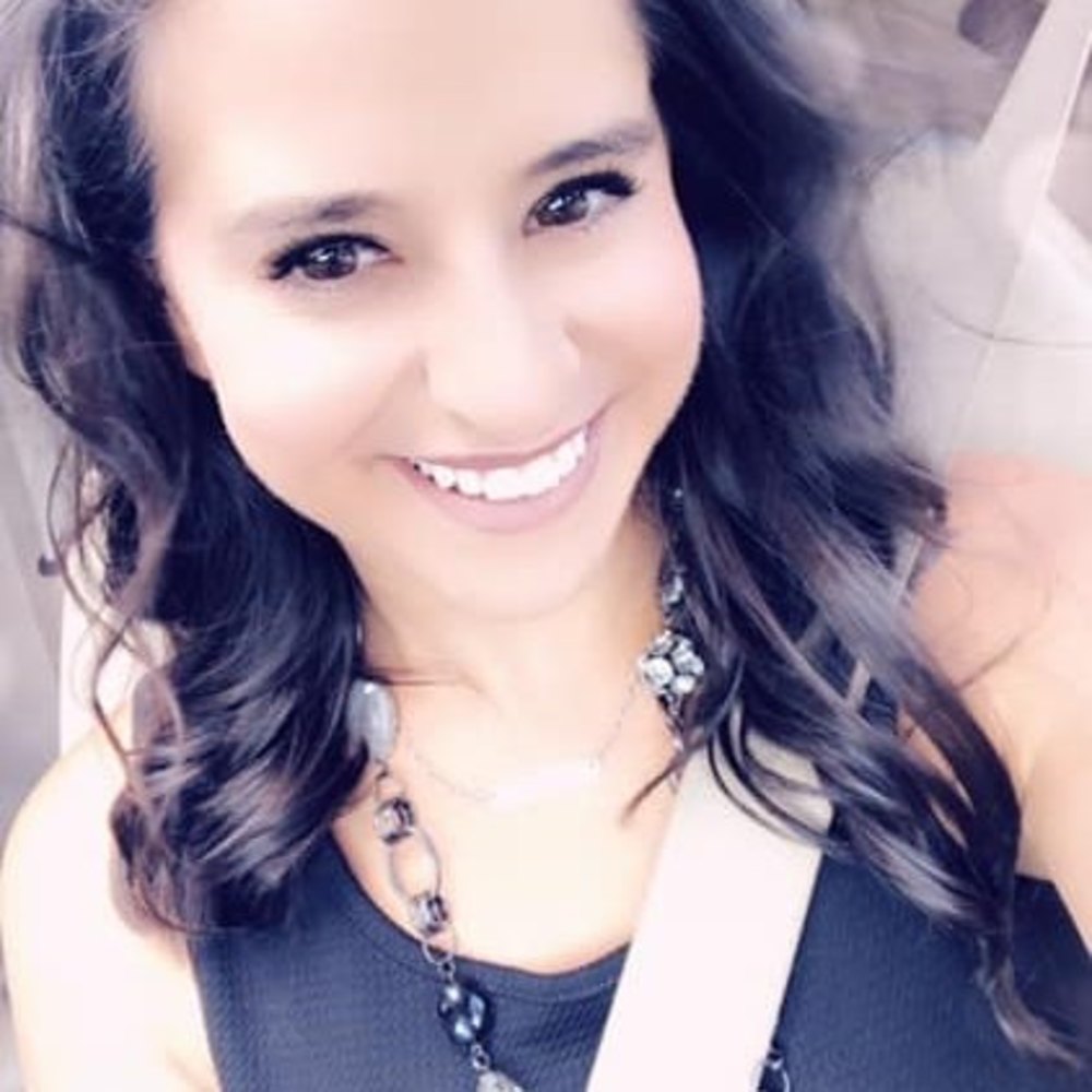 Meet your Posher, Sarah